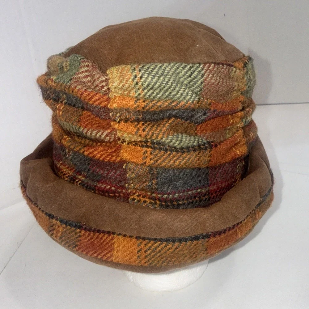 Vintage Moncrieff Specialist Silks Slouch Hat Brown Plaid Tweed Ireland